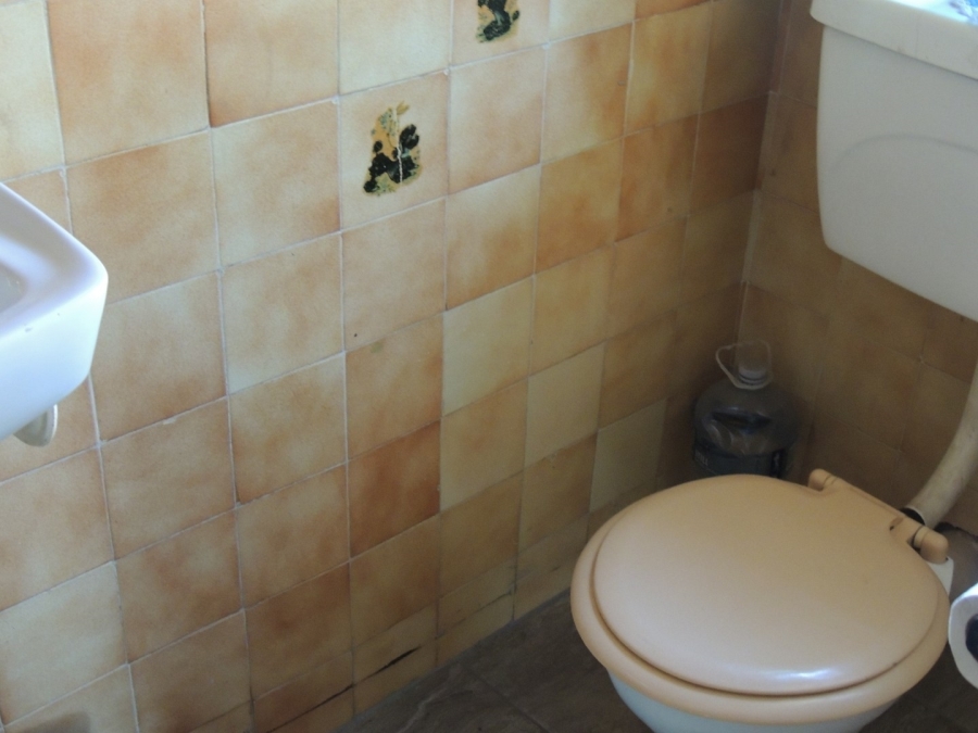 4 Bedroom Property for Sale in Oos Einde North West